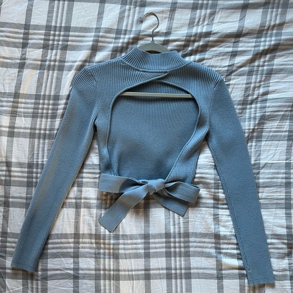 Zara Cut Out Back Sweater With Tie Detail - Light Blue - Picture 4 of 5